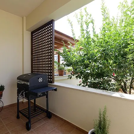 Апартаменты Sea La Vie House, Close To The Beach, By Thinkvilla *